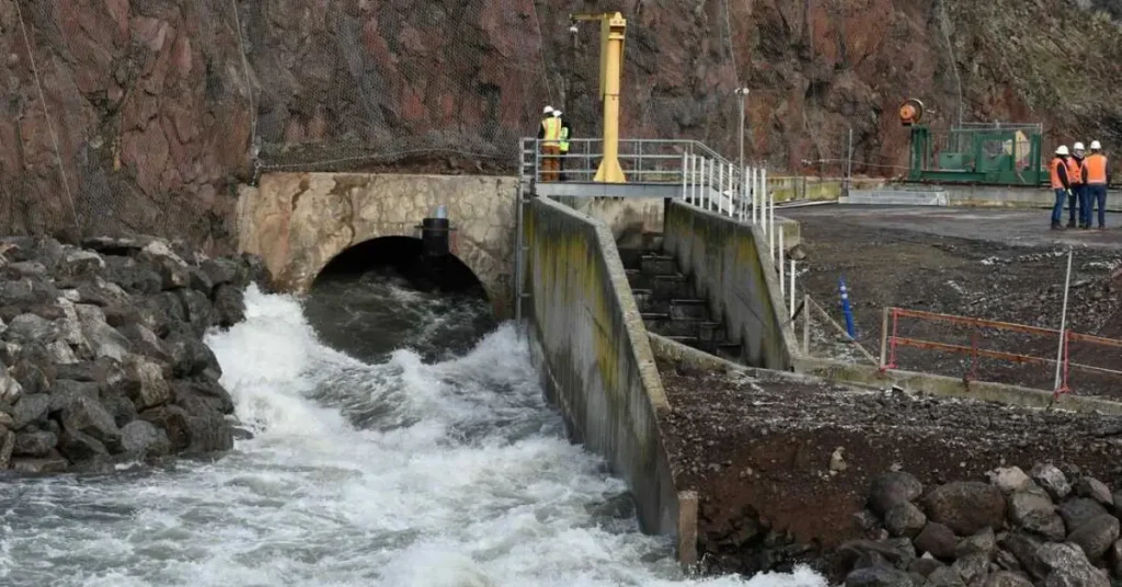 Klamath River Dam Removal